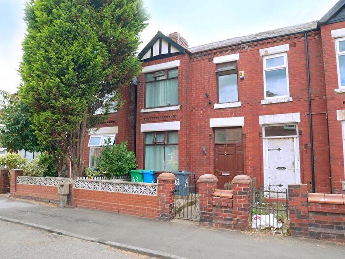 3 Bedroom Terraced House To Rent In Constable Street, Manchester, M18