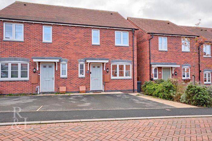 3 Bedroom Semi-Detached House For Sale In Brick Kiln Lane, Ashby-De-La-Zouch, LE65