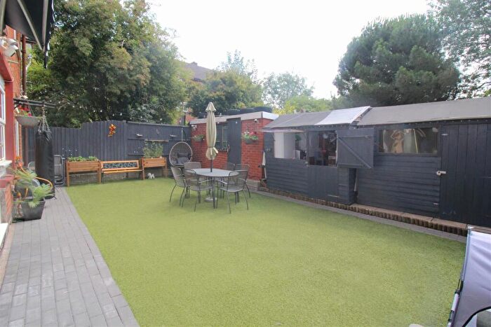 3 Bedroom Flat For Sale In Bordesley Green East, Stechford, Birmingham, B33