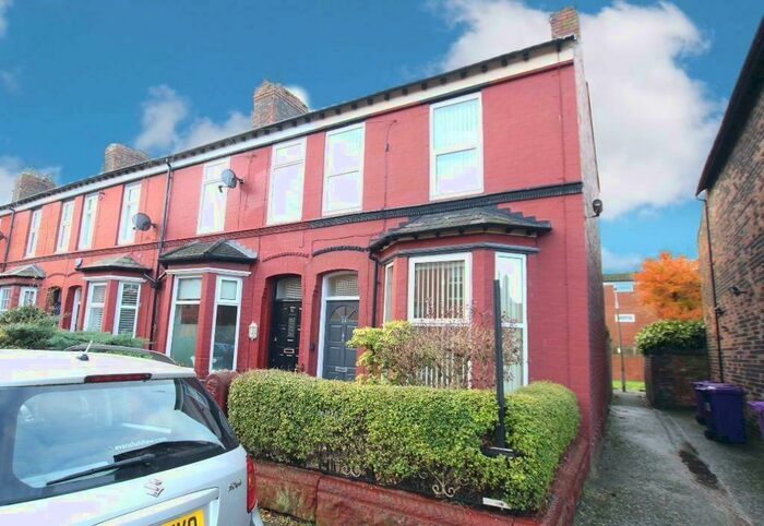 3 Bedroom End Of Terrace House To Rent In Rose Brae, Mossley Hill, Liverpool, Merseyside, L18