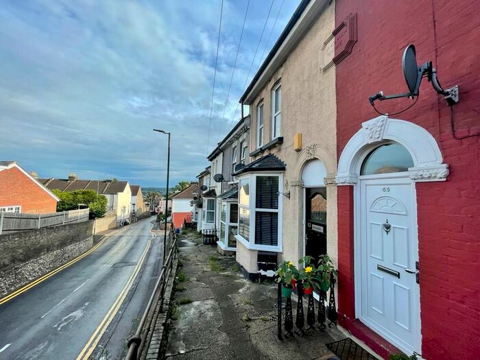 2 Bedroom Terraced House To Rent In Bill Street, Rochester, ME2