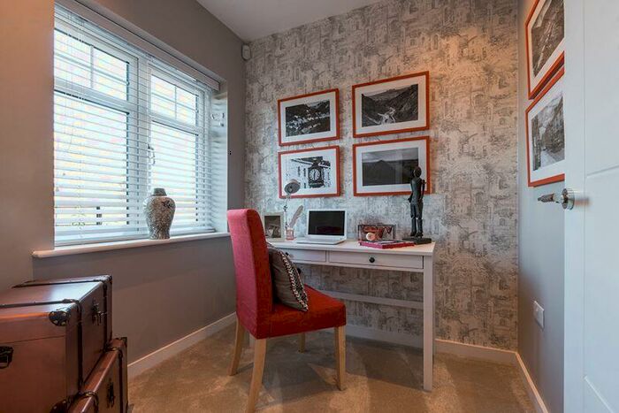 4 Bedroom Detached House For Sale In Longwick - Incentives Available, HP27