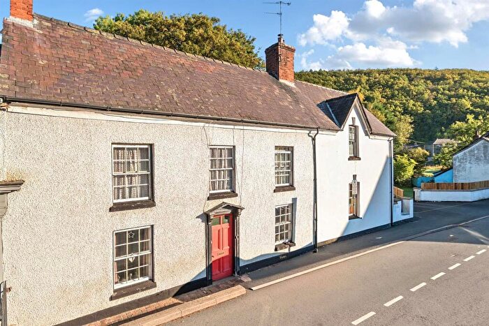 6 Bedroom Semi Detached House For Sale In Station Road, Knighton, LD7