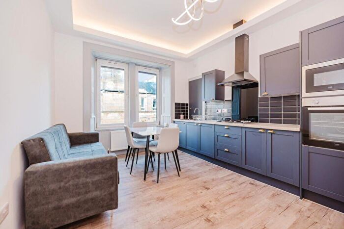 1 Bedroom Flat To Rent In L Yeaman Place, Edinburgh, EH11