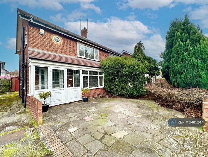 3 Bedroom Semi-Detached House To Rent In Ramsay Gardens, Romford, RM3