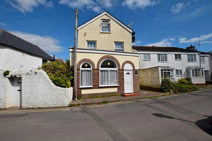 1 Bedroom Flat To Rent In Flat A, Waterloo Villas, Waterloo Road, Felpham, Bognor Regis, PO22