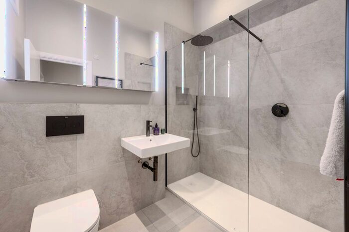 1 Bedroom Flat To Rent In Latimer Road, North Kensington, London, W10