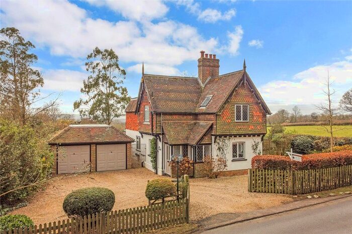 3 Bedroom Detached House For Sale In Shovers Green, Wadhurst, East Sussex, TN5