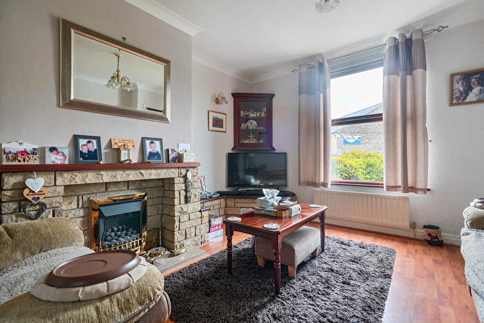 3 Bedroom Semi-Detached House For Sale In Natland Road, Kendal, Cumbria, LA9