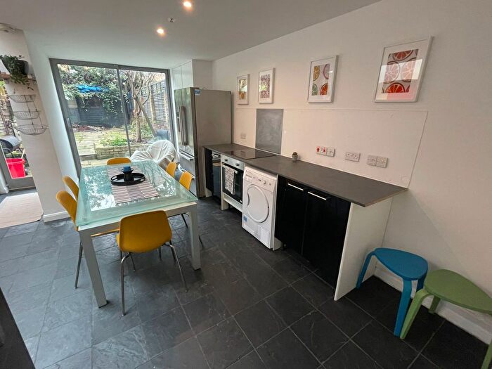 5 Bedroom Terraced House To Rent In Royal College Street, Camden Town, Ucl, West End, London, NW1