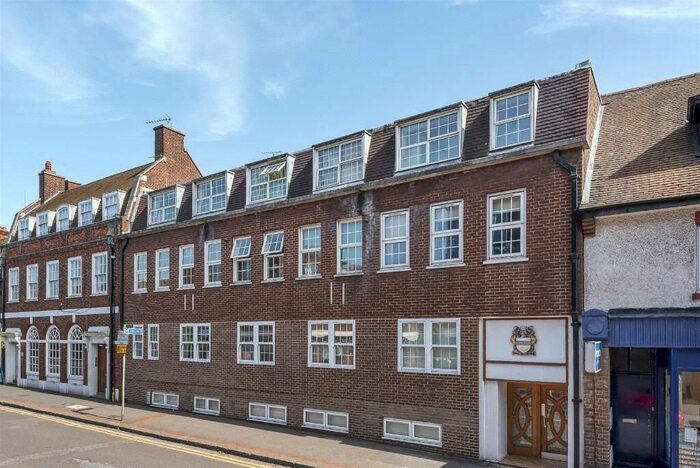 2 Bedroom Apartment To Rent In Upper Mulgrave Road, Cheam, Sutton, SM2