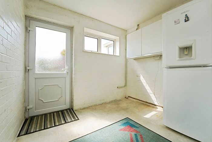 3 Bedroom Terraced House For Sale In Green Close, Honeybourne, Evesham, Worcestershire, WR11