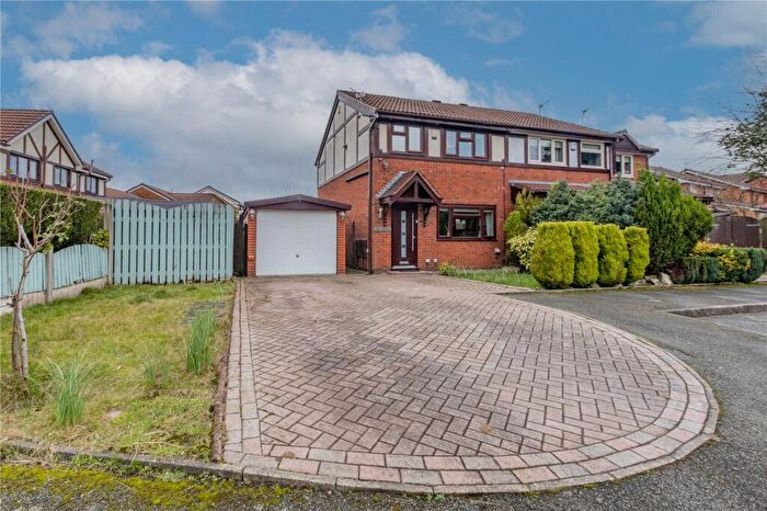 3 Bedroom Semi Detached House For Sale In Cassidy Gardens, Middleton, Manchester, Greater Manchester, M24