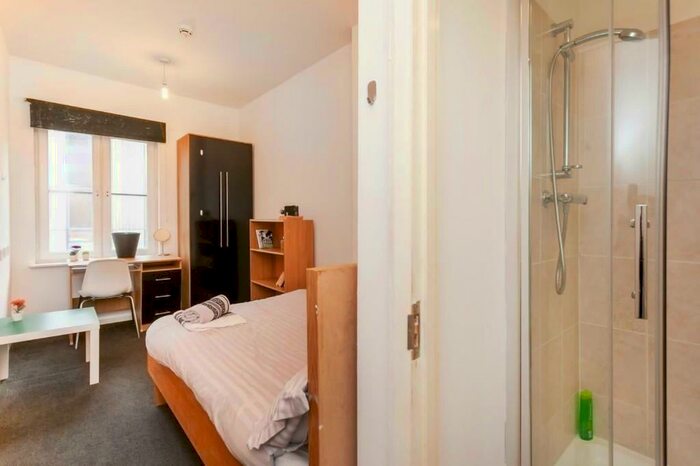 5 Bedroom Apartment To Rent In Flat E Wellington Street, Leicester, LE1