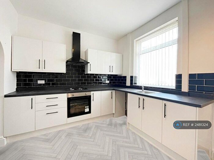 2 Bedroom Terraced House To Rent In Thornley Street, Middleton, Manchester, M24