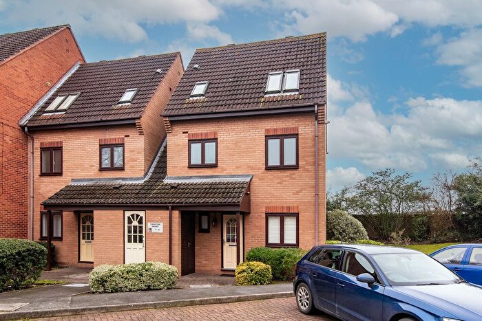 2 Bedroom Flat To Rent In Turnstone Wharf, Nottingham, NG7