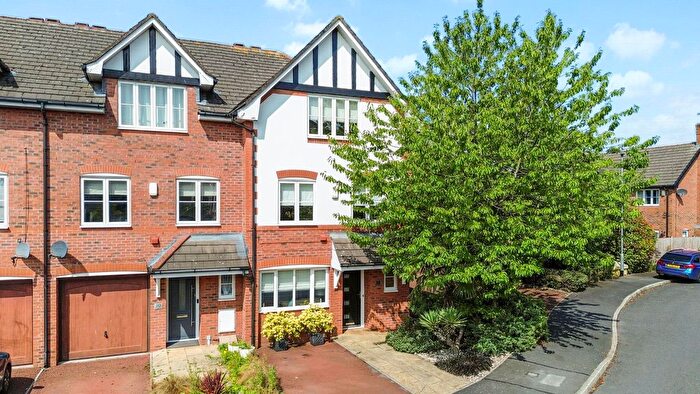 3 Bedroom End Of Terrace House For Sale In Spires Gardens, Winwick, WA2