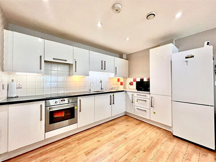 2 Bedroom Flat To Rent In Aces Court, North Drive, Hounslow, TW3