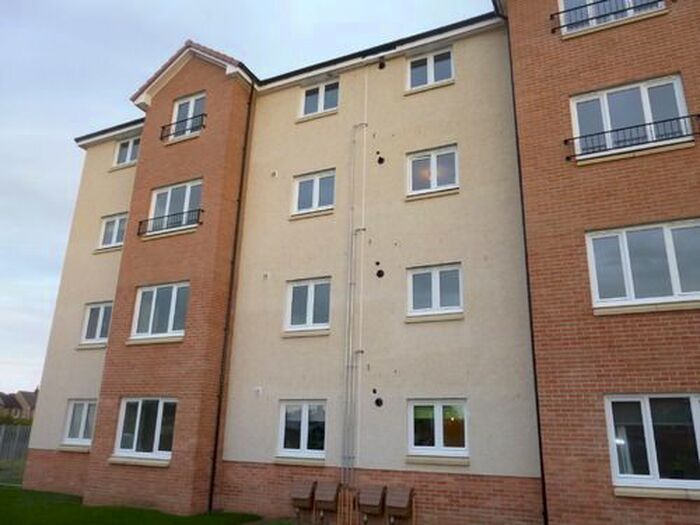 2 Bedroom Flat To Rent In Torwood Crescent, Edinburgh, EH12