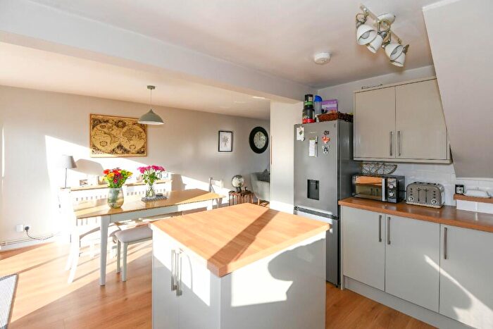 3 Bedroom Semi-Detached House For Sale In Westmead Crescent, Trowbridge, BA14