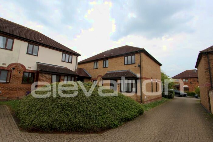 1 Bedroom Semi-Detached House To Rent In Groundsel Close, Walnut Tree, Milton Keynes, MK7