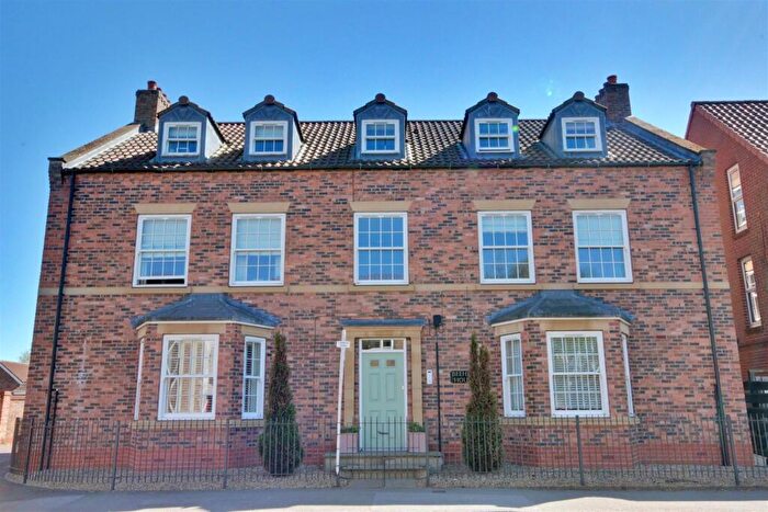 2 Bedroom Flat For Sale In Keldgate Bar, Beverley, HU17
