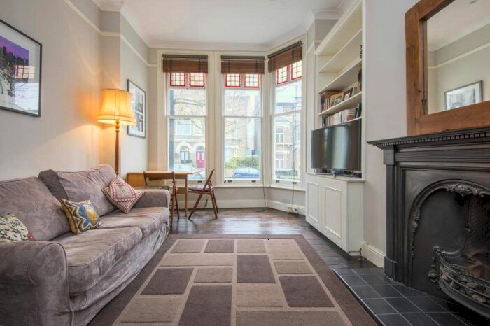 1 Bedroom Flat To Rent In Lady Margaret Road, Kentish Town, London, NW5