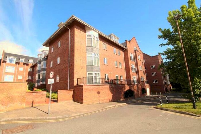 2 Bedroom Flat To Rent In Central Place Station Road, Wilmslow, SK9