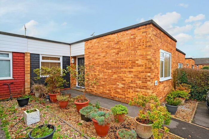 2 Bedroom Terraced Bungalow To Rent In Buriton Road, Winchester, SO22