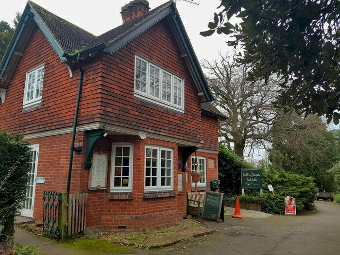 1 Bedroom Flat To Rent In Meadow Close, Panfield, Braintree CM7