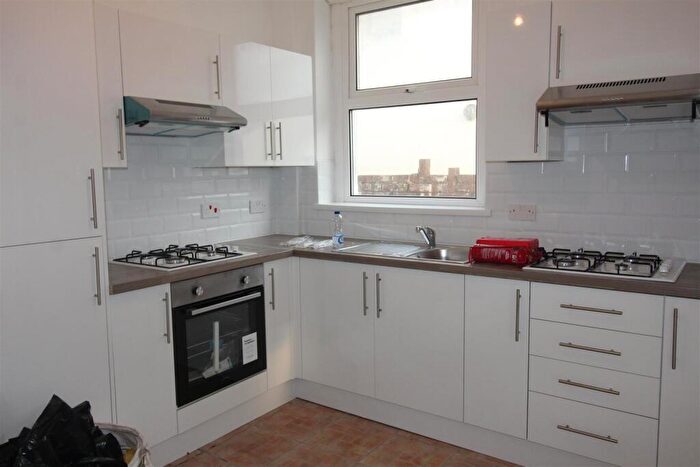 6 Bedroom House To Rent In Pen-Y-Wain Road, Cathays, Cardiff, CF24