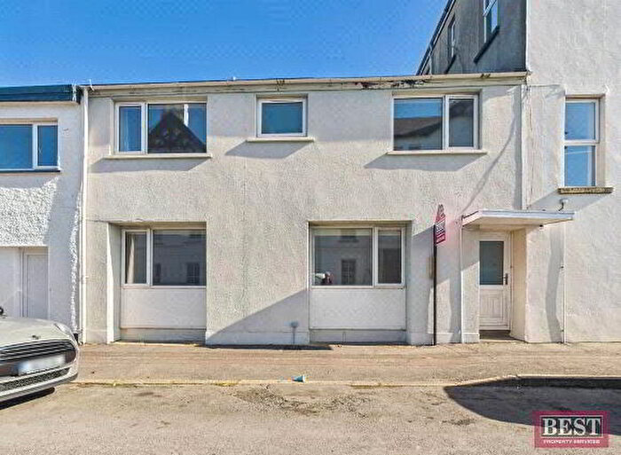 2 Bedroom Apartments For Sale In Princes Street, Newry, BT34