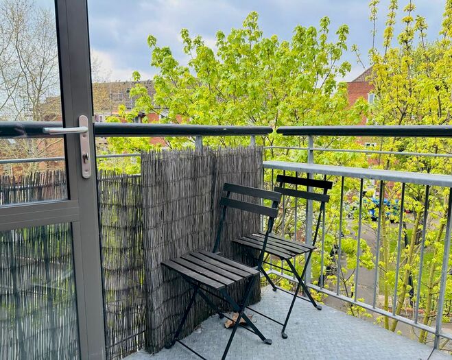 1 Bedroom Flat To Rent In Clapham Road, London, SW9