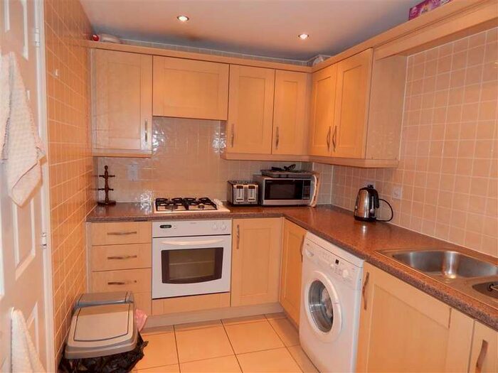 3 Bedroom Detached House To Rent In Sycamore Avenue, Tregof Village, Swansea, SA7