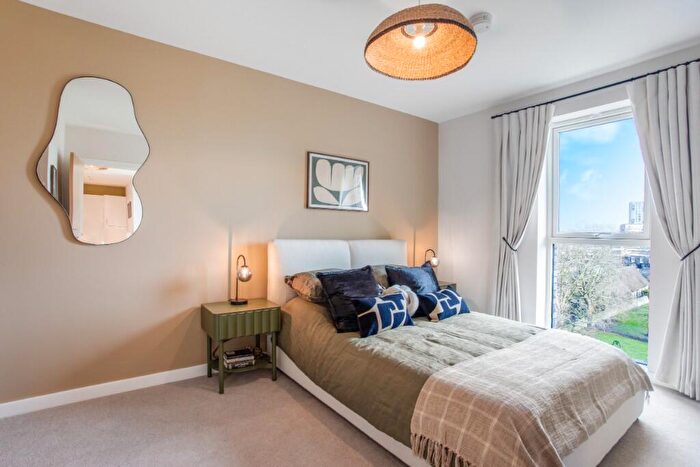 2 Bedroom Apartment For Sale In Abbey Wharf, Abbey Road, Barking, London, IG11