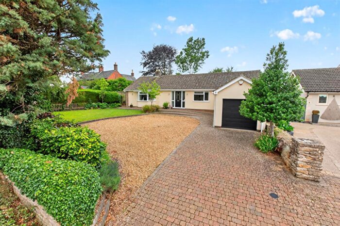 2 Bedroom Detached Bungalow For Sale In North Luffenham Road, South Luffenham, Oakham, LE15