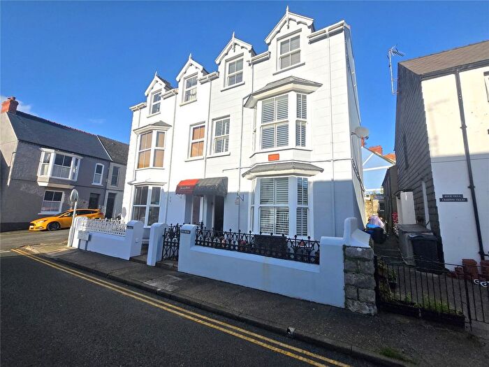 7 Bedroom Semi-Detached House For Sale In Harding Street, Tenby, Pembrokeshire, SA70