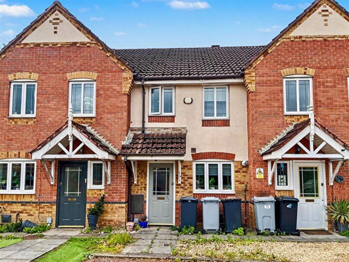 2 Bedroom Mews For Sale In Balmoral Gardens, Congelton, CW12