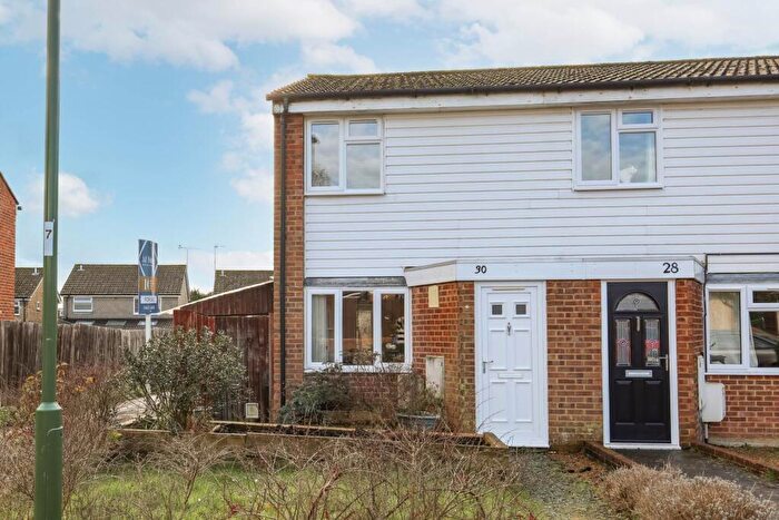 2 Bedroom End Of Terrace House For Sale In Quarry Way, Horsham, RH13