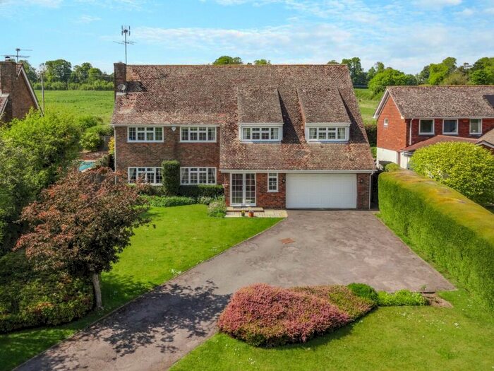 5 Bedroom Detached House For Sale In Weston Close, Upton Grey, Basingstoke, Hampshire, RG25