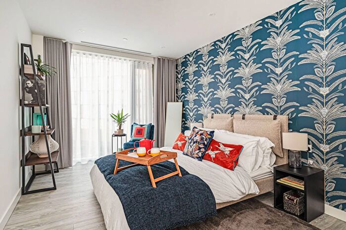1 Bedroom Flat To Rent In Coppermaker Square, Stratford, London, E20