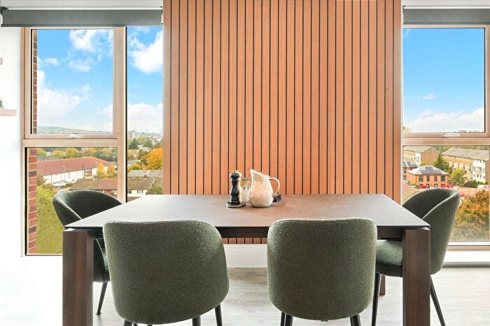 2 Bedroom Flat To Rent In Southmere, Thamesmead, SE2