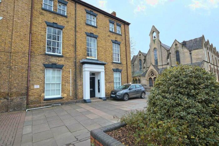 1 Bedroom Duplex To Rent In Warwick Street, Rugby, CV21