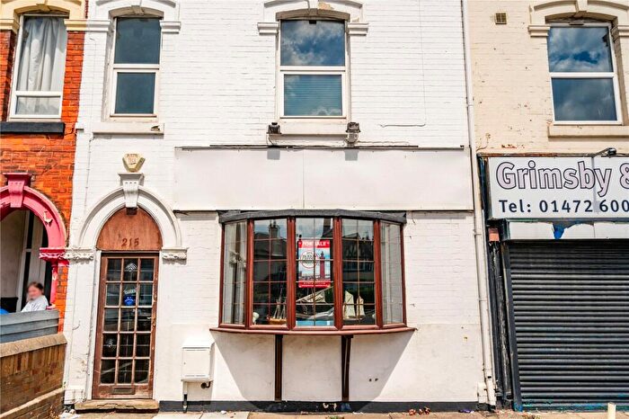 3 Bedroom Apartment For Sale In Grimsby Road, Cleethorpes, Lincolnshire, DN35