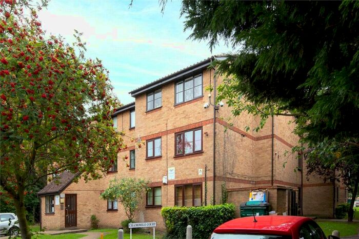 1 Bedroom Flat To Rent In Gandhi Close, Walthamstow, London, E17