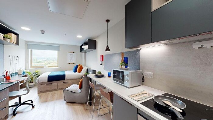 Studio To Rent In Portswood Road, Southampton, SO17