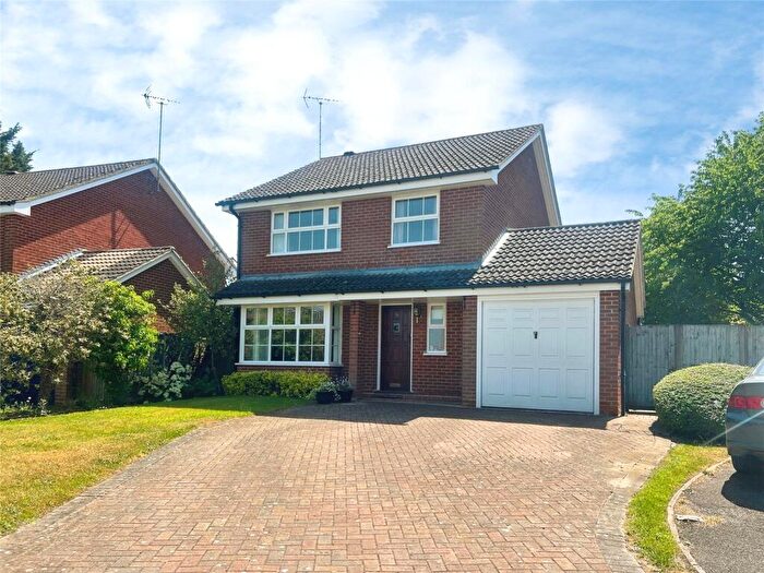 4 Bedroom Detached House For Sale In Evergreen Way, Wokingham, Berkshire, RG41