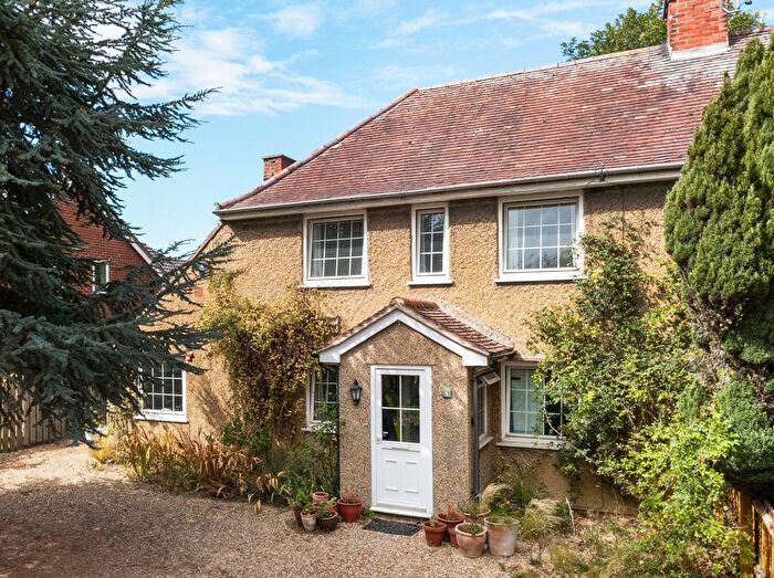 3 Bedroom Semi-detached House For Sale In Cambridge Road, Newton, CB22