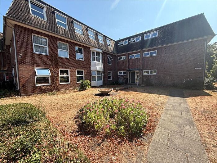 2 Bedroom Flat To Rent In Spring Road, Southampton, Hampshire, SO19