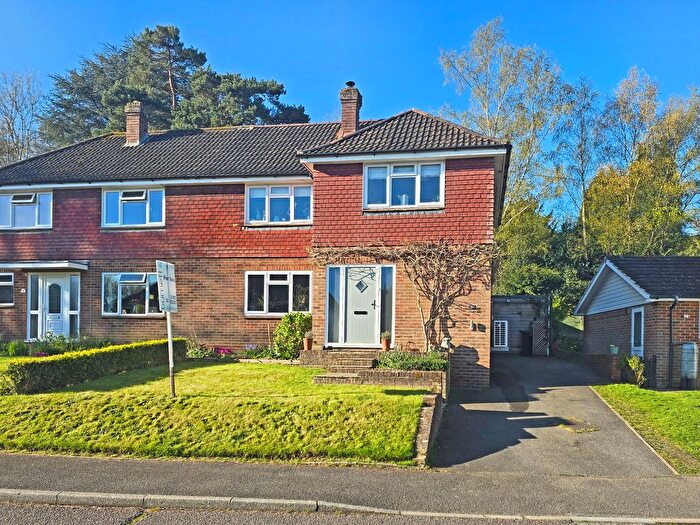 3 Bedroom Semi Detached House For Sale In Pearse Place, Lamberhurst, TN3